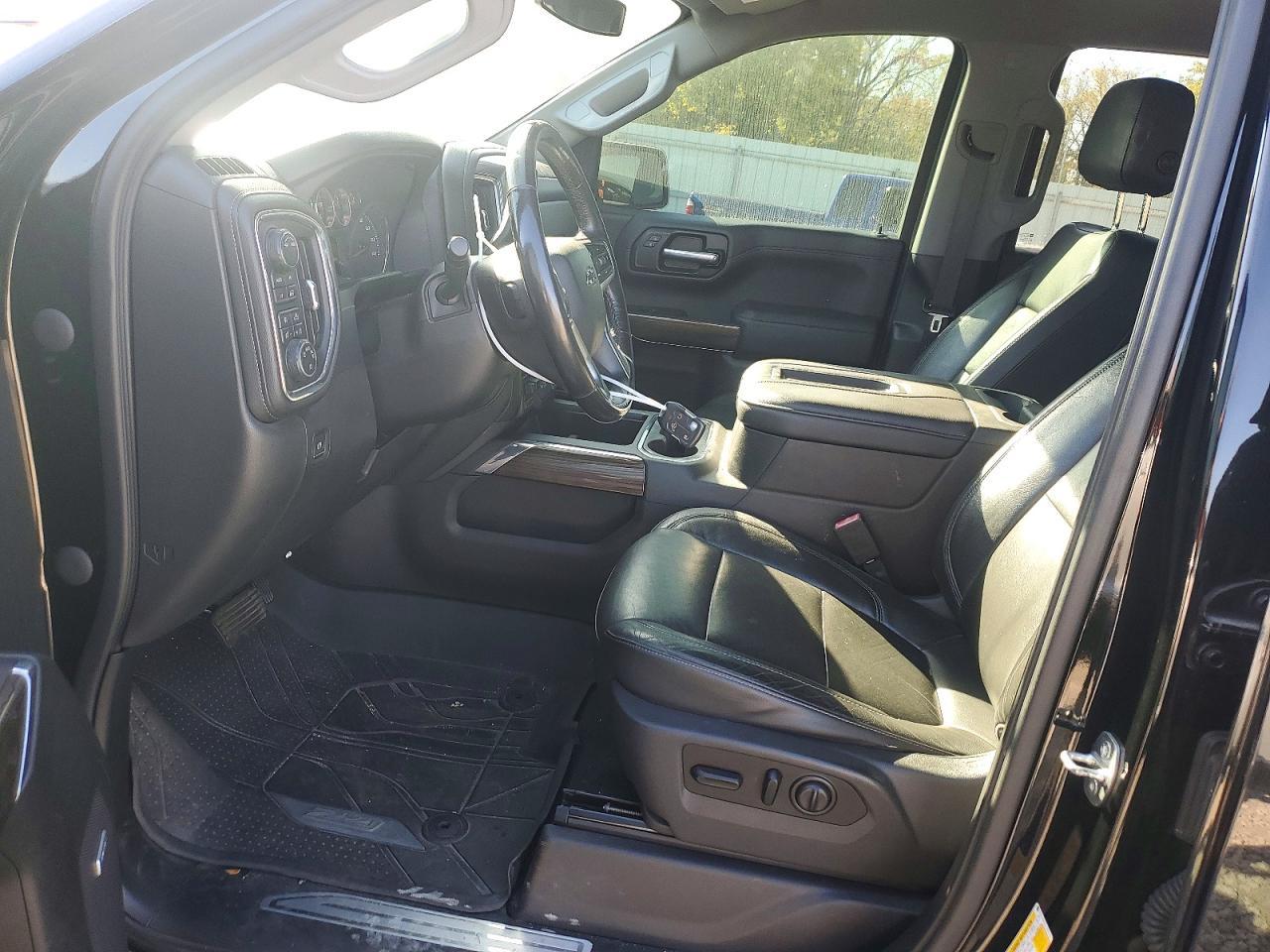 2020 Chevrolet Silverado K1500 RST