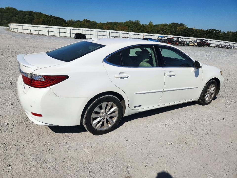 2013 Lexus ES 300H