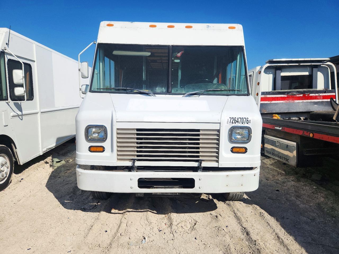 2011 Ford F59 Delivery Truck