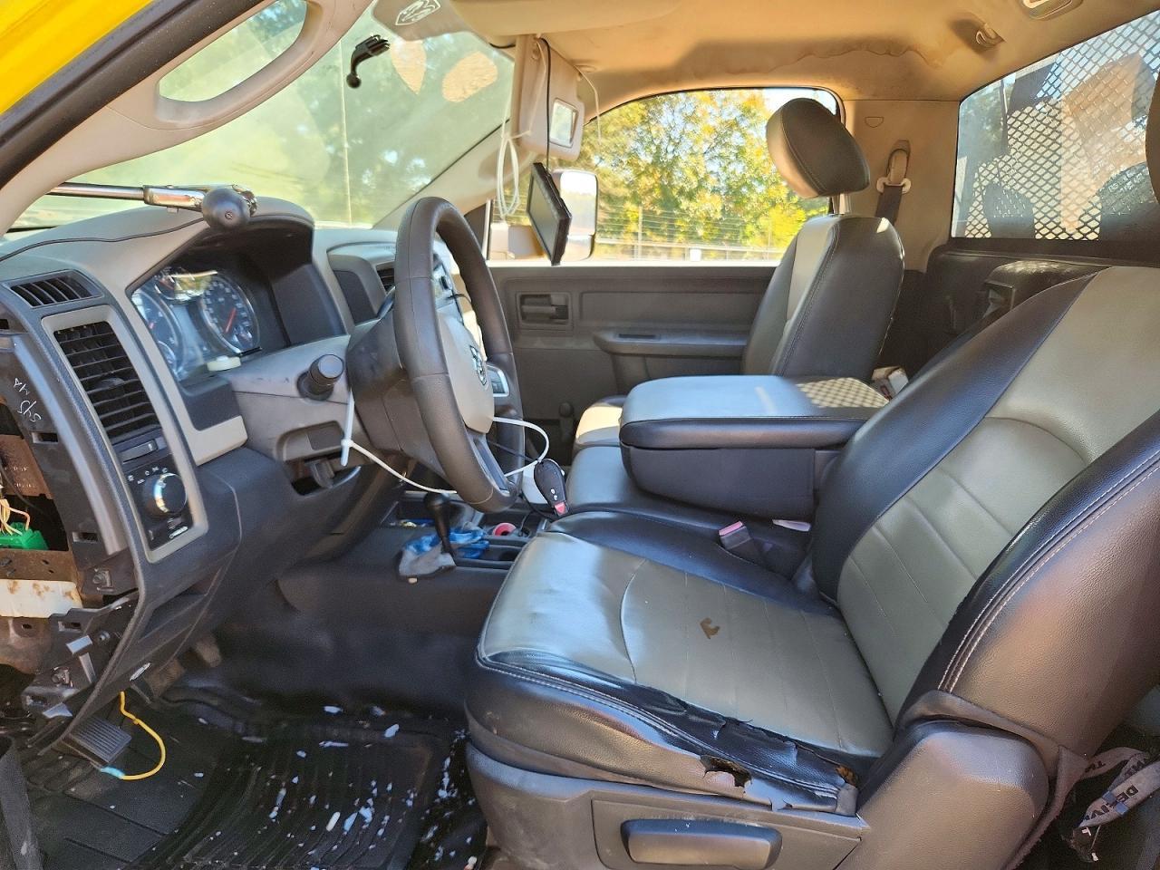 2011 Dodge RAM Chassis Cab Bucket Truck