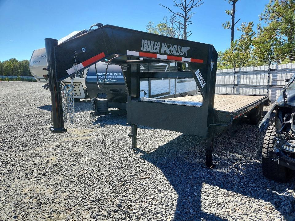 2026 Trailer World GL825MST Equipment Trailer
