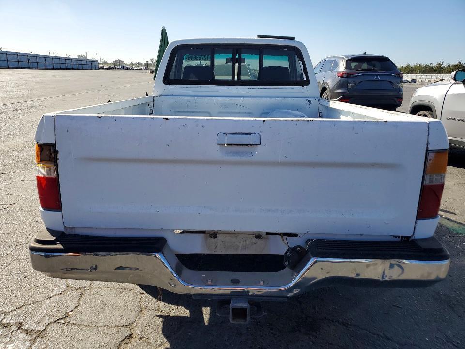 1990 Toyota Pickup 1/2 TON Short Wheelbase