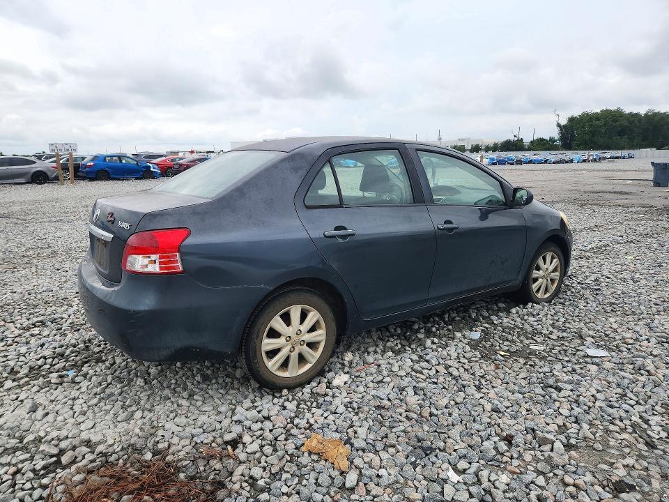2009 Toyota Yaris Base