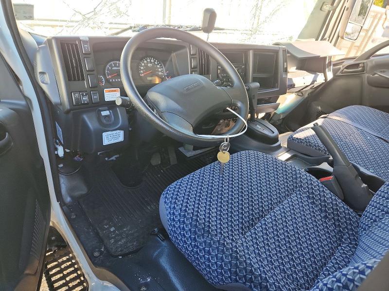 2024 Isuzu NPR HD BOX Truck