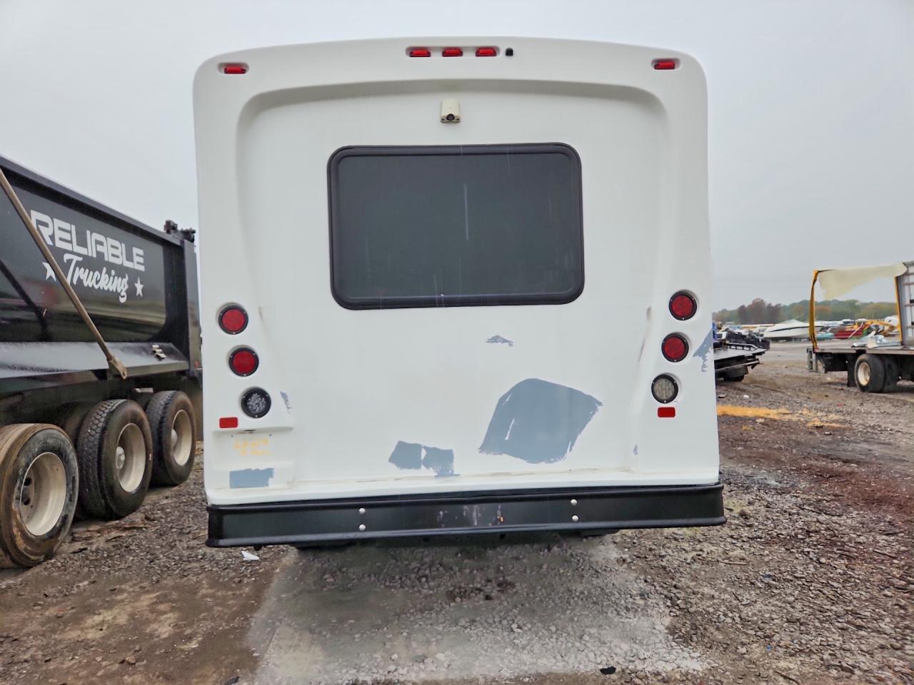 2022 Chevrolet Express Shuttle Bus