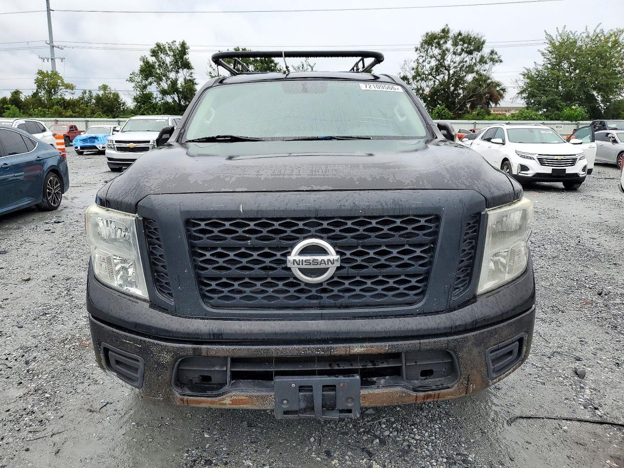 2018 Nissan Titan S