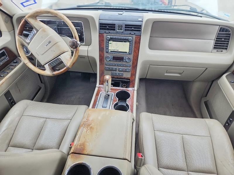 2012 Lincoln Navigator