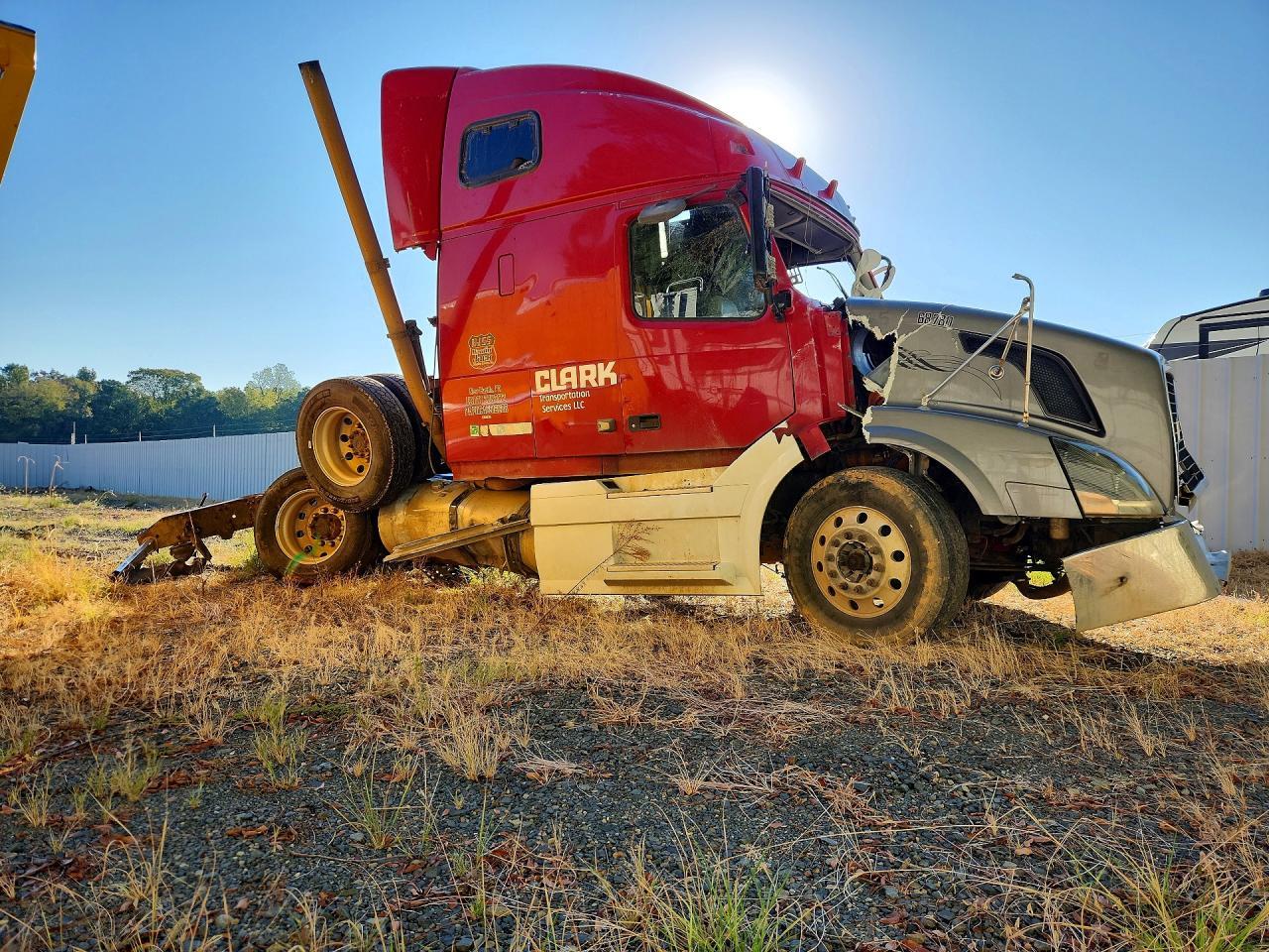 2009 Volvo VN VNL