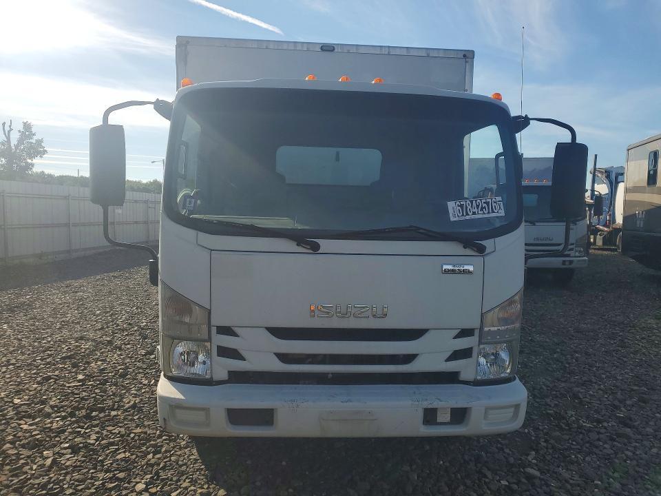 2020 Isuzu NRR BOX Truck