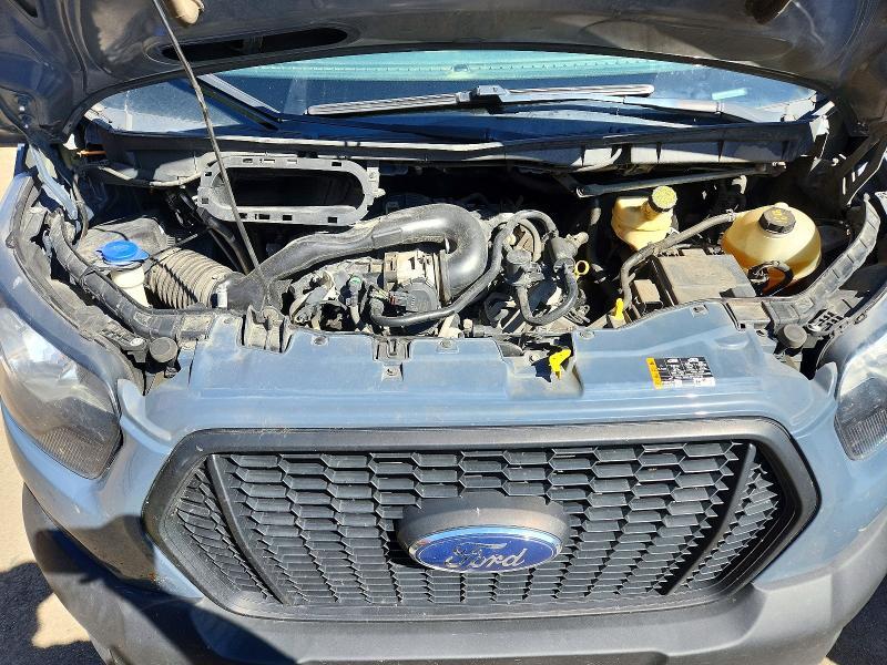 2021 Ford Transit Delivery Truck