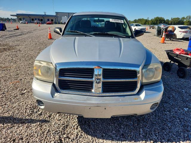 2006 Dodge Dakota Quattro