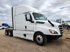 2020 Freightliner Cascadia 126