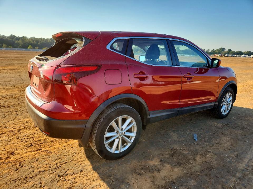 2018 Nissan Rogue Sport S