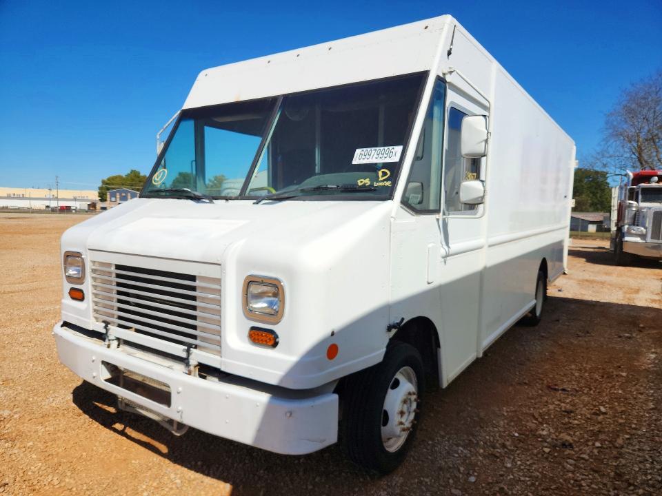 2013 Ford F59 Delivery Truck