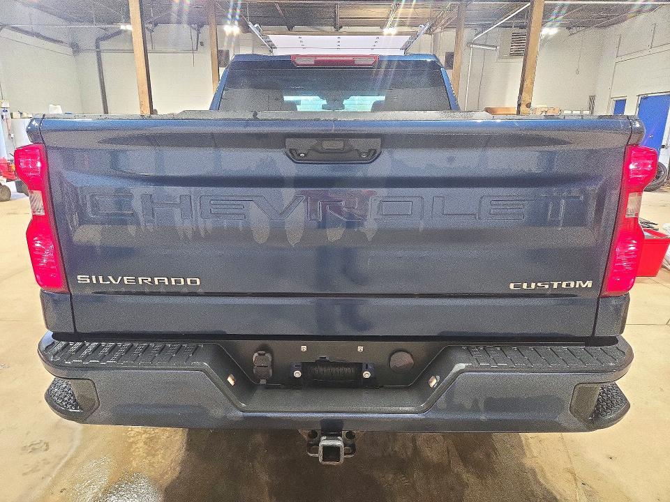 2022 Chevrolet Silverado K1500 Custom