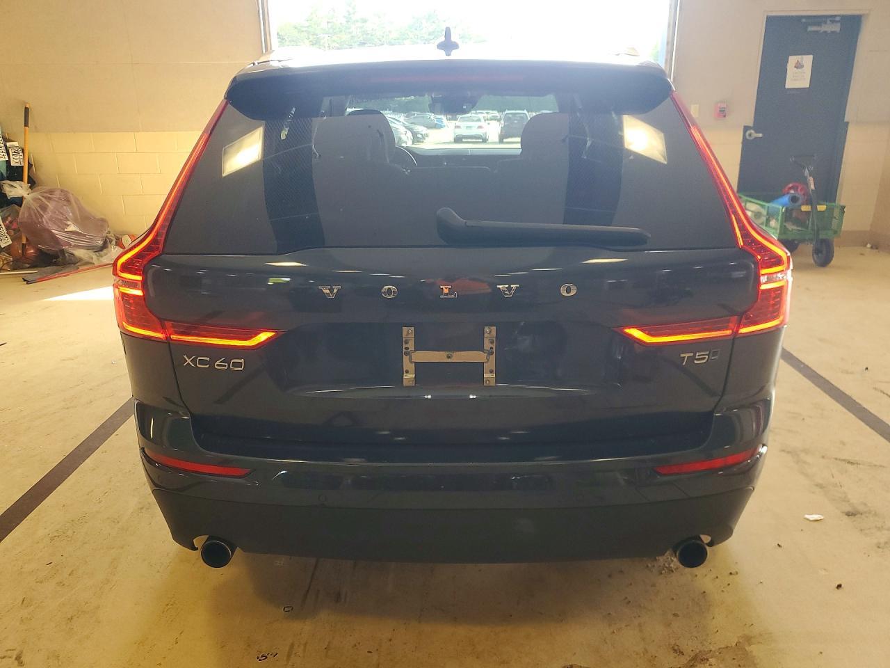 2018 Volvo Xc60 T5 Momentum