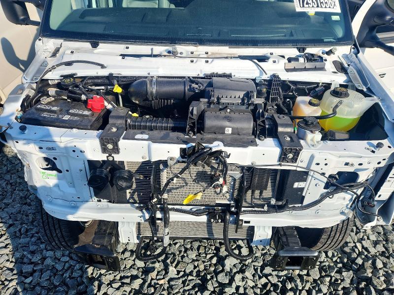 2027 Ford E450 BOX Truck