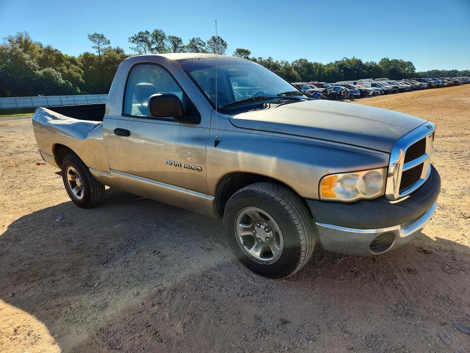 2004 Dodge RAM 1500 ST