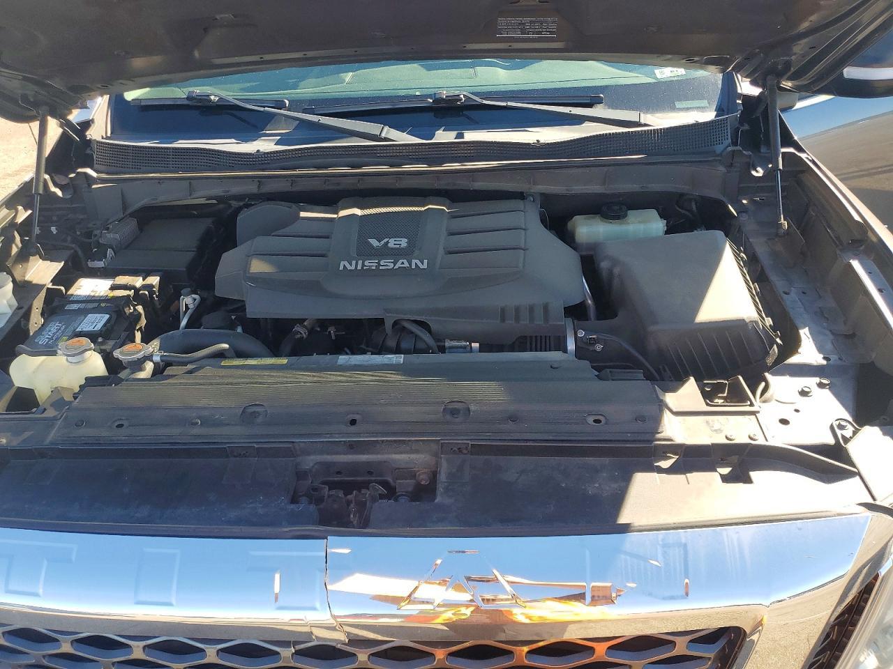 2018 Nissan Titan SV