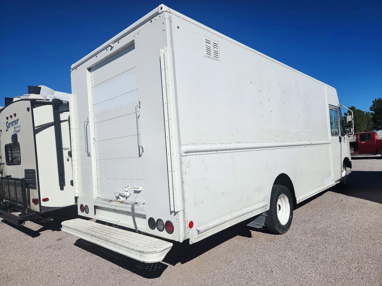 2017 Ford F59