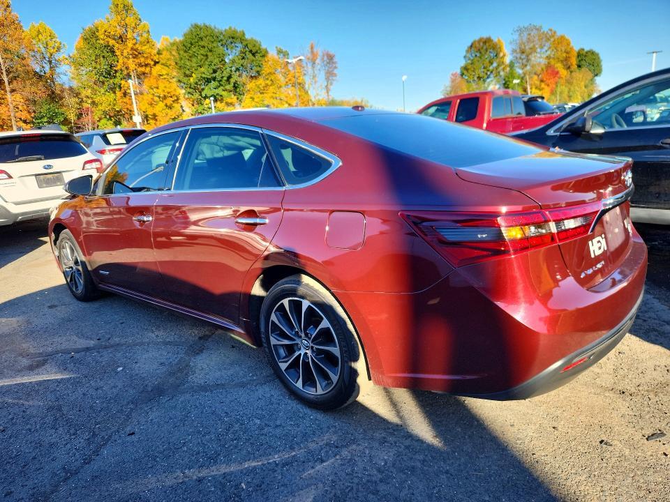 2016 Toyota Avalon Hybrid XLE Plus