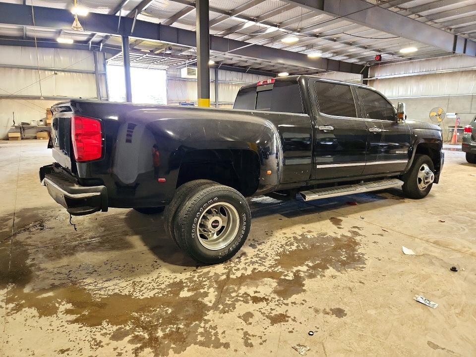 2018 Chevrolet Silverado K3500 LTZ