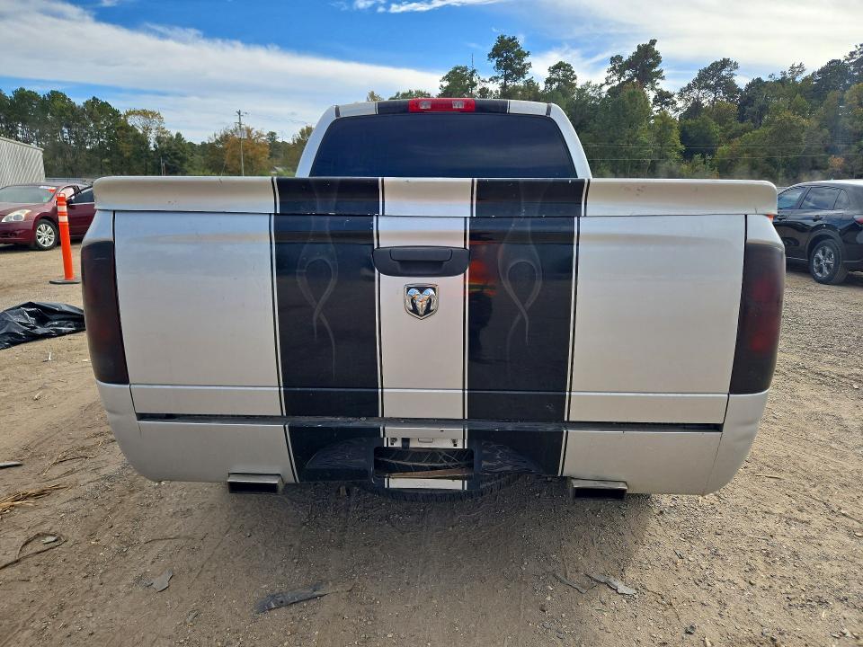 2005 Dodge RAM 1500 ST