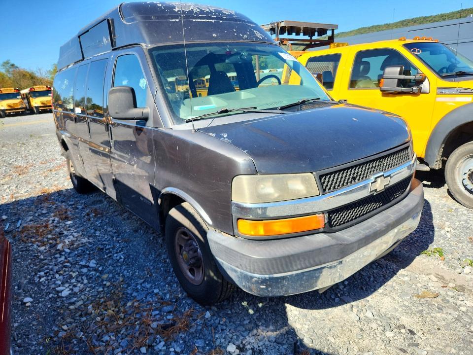 2004 Chevrolet Express G3500