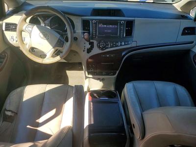 2012 Toyota Sienna XLE 8-PASSENGER