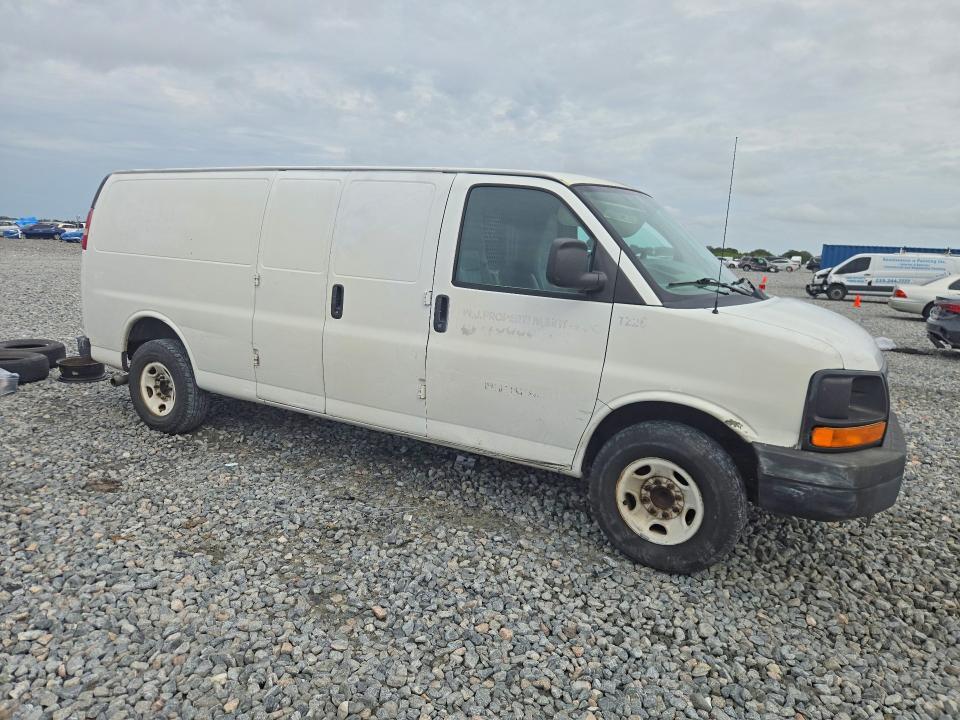 2011 GMC Savana G2500