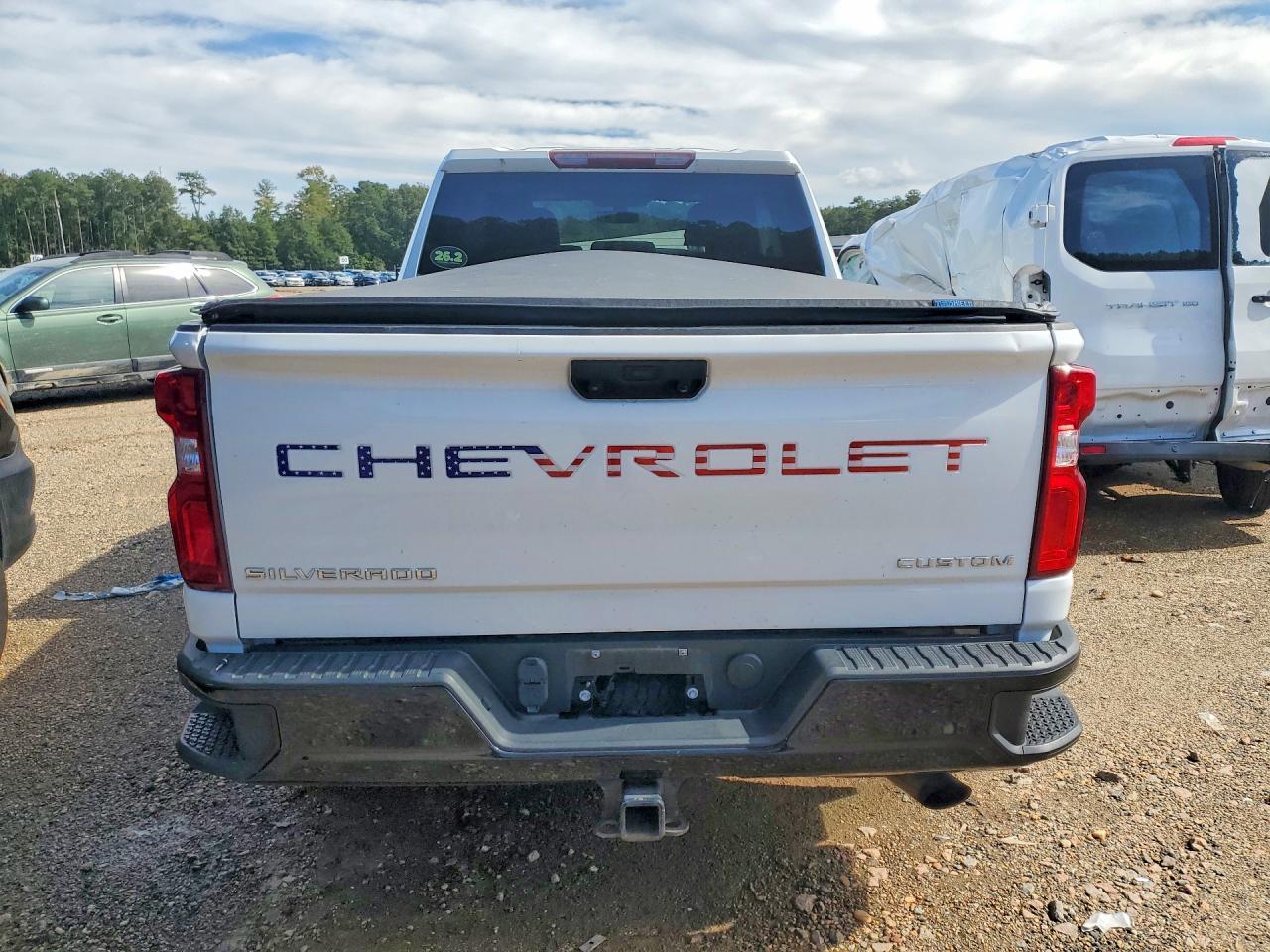 2021 Chevrolet Silverado K2500 Custom