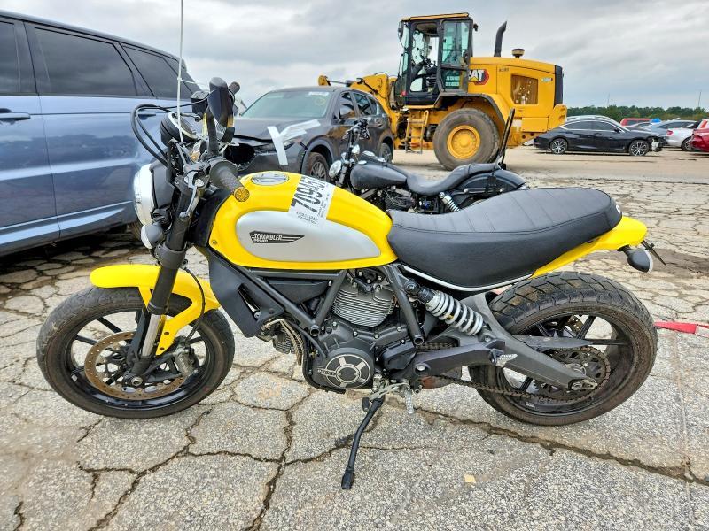 2016 Ducati Scrambler 800