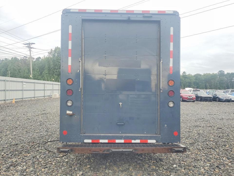 2020 Ford F59 Delivery Truck