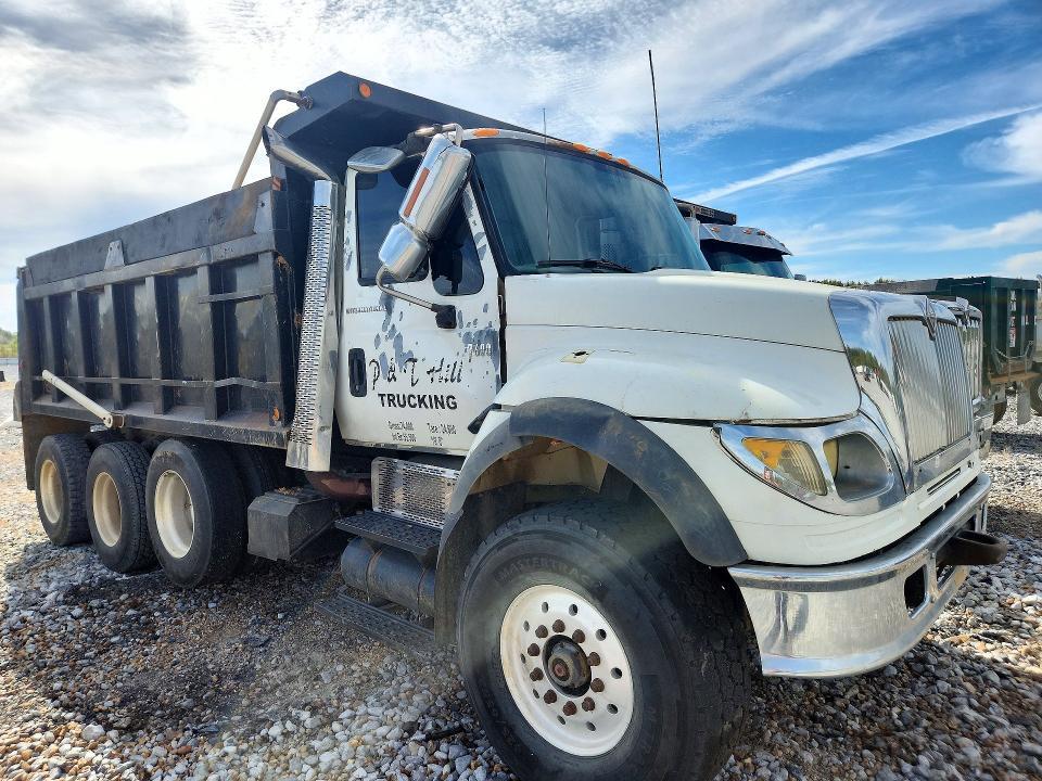2005 International 7600 Dump Truck