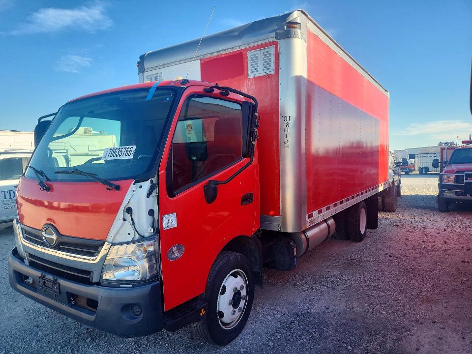 2018 Hino 195 BOX Truck