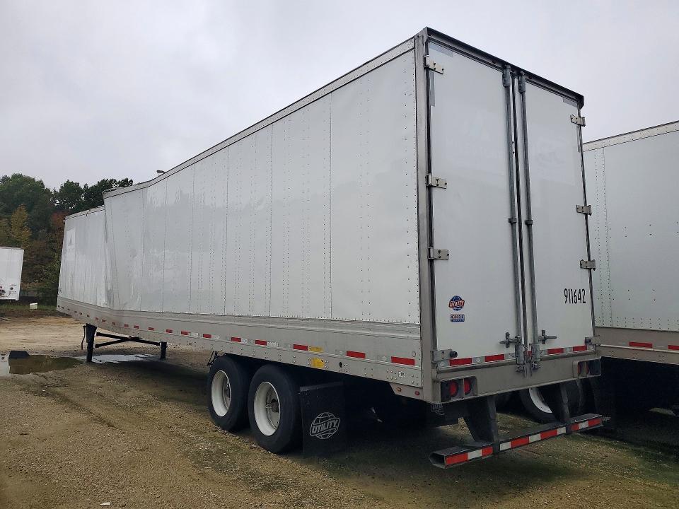 2026 Utility VS2DX DRY Van Trailer