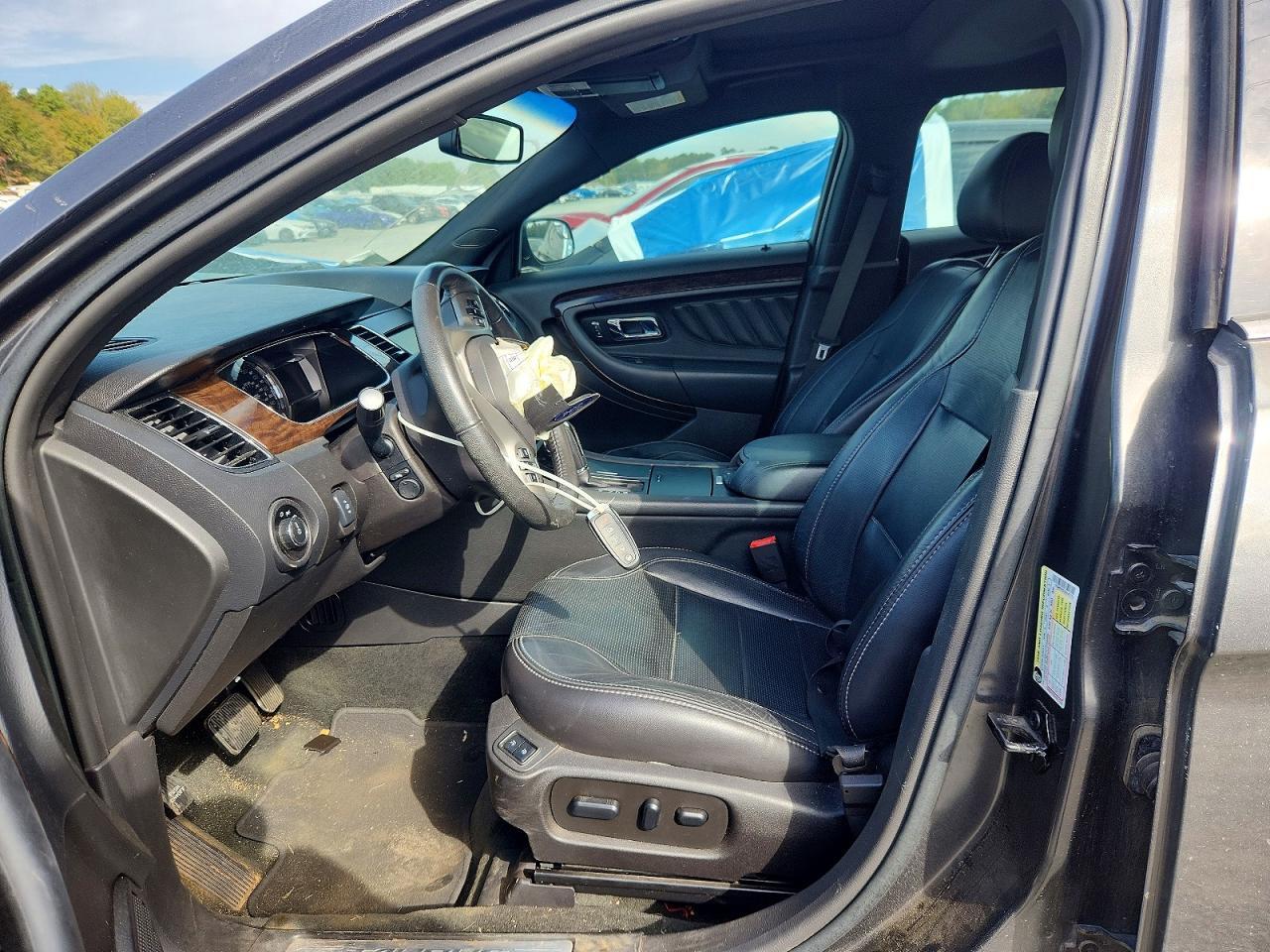 2016 Ford Taurus Limited