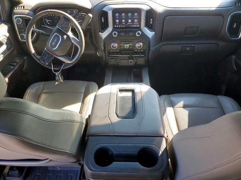 2020 GMC Sierra K1500 SLT