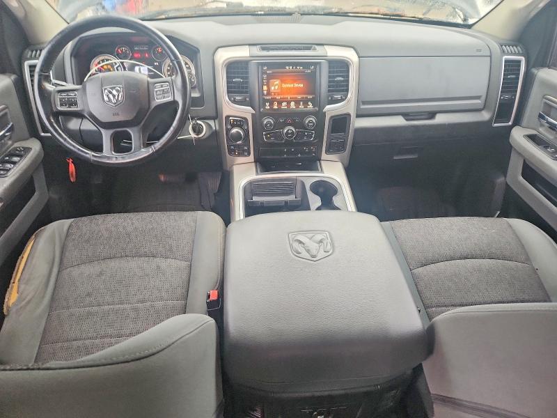 2015 Dodge RAM 1500 SLT
