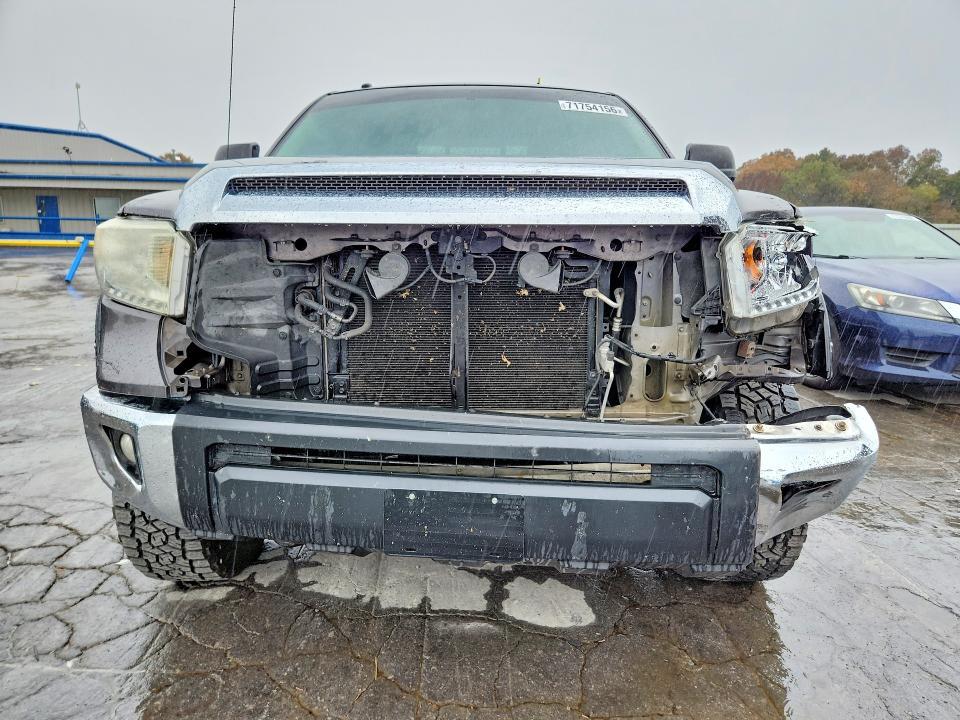 2014 Toyota Tundra SR5