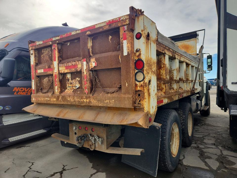 2015 International 7600 Dump Truck