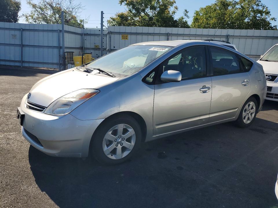 2005 Toyota Prius Base