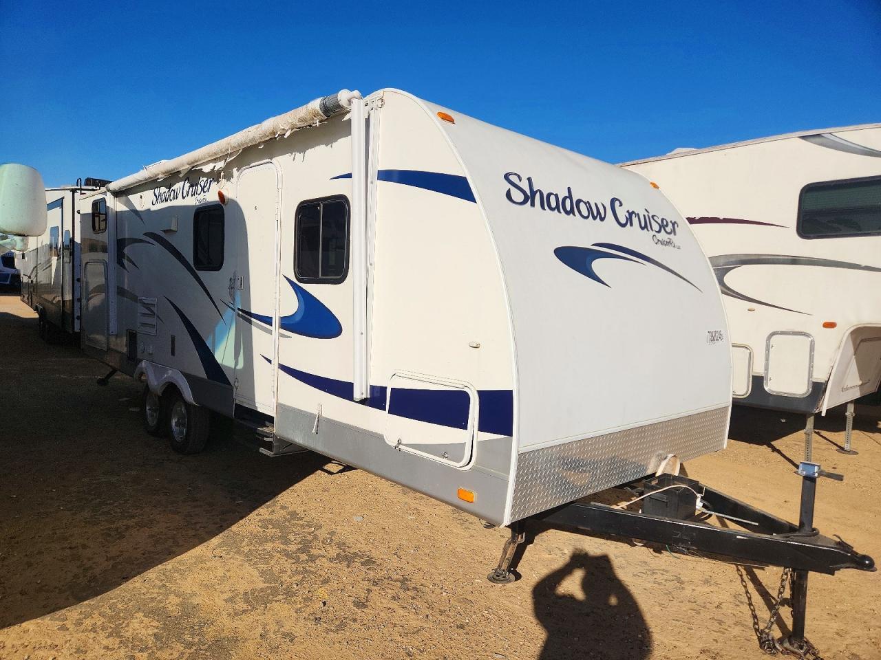 2012 Cruisers Yachts Shadow Cruiser Series