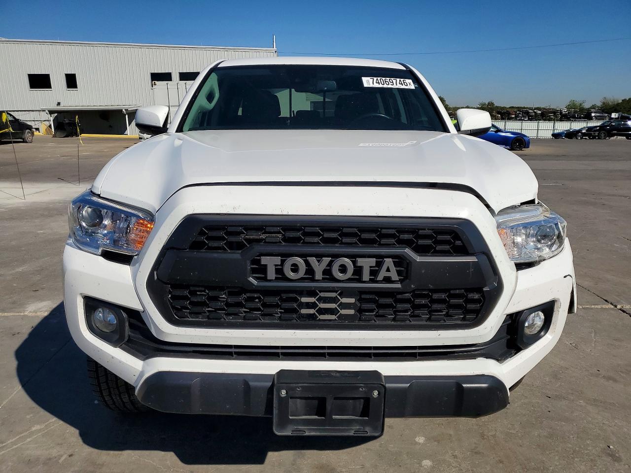 2023 Toyota Tacoma SR5 V6