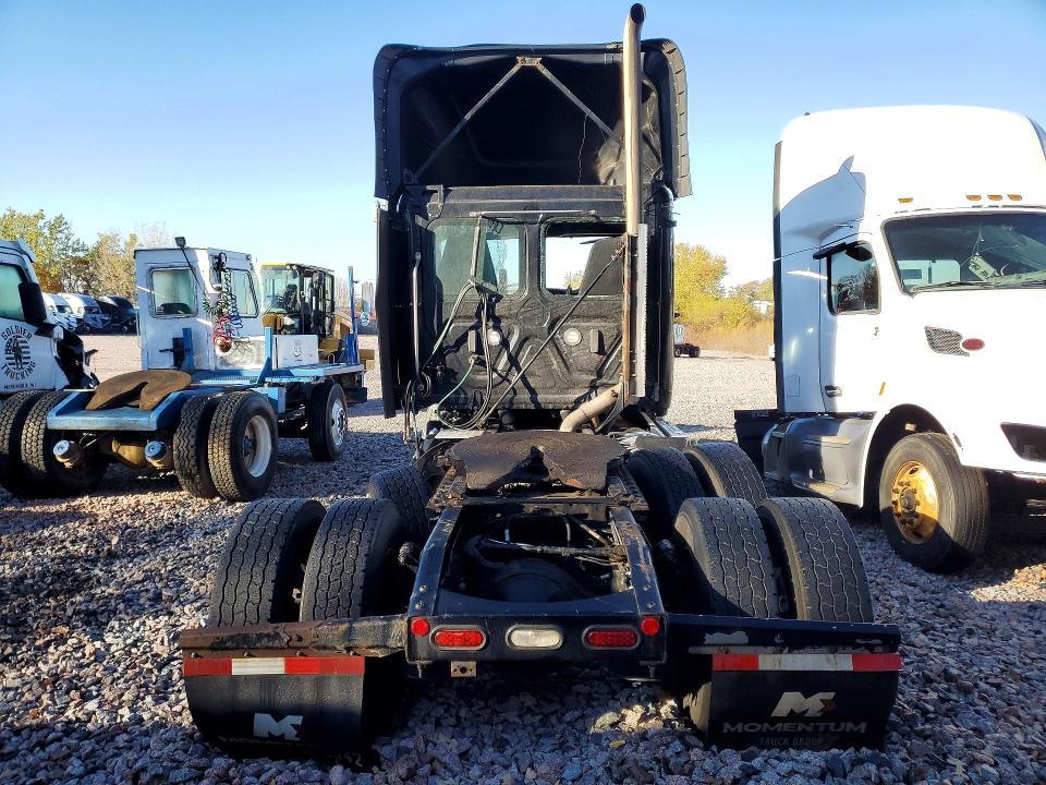 2022 Freightliner Cascadia 126 Semi Truck