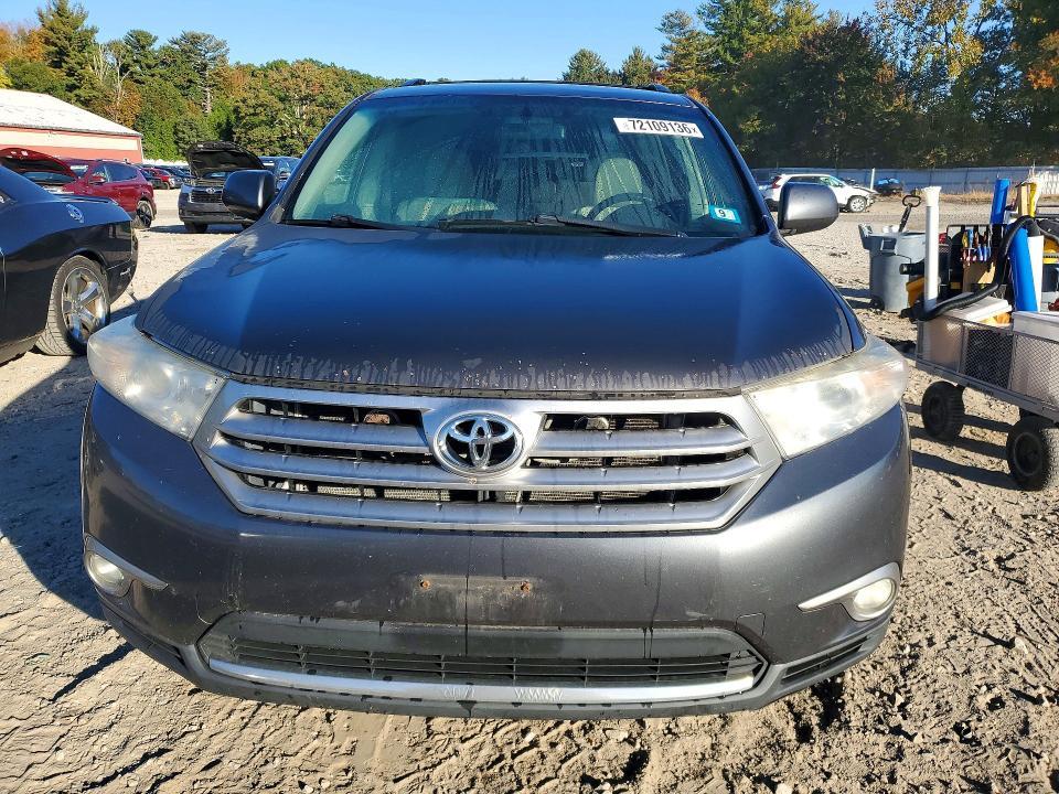 2011 Toyota Highlander Base