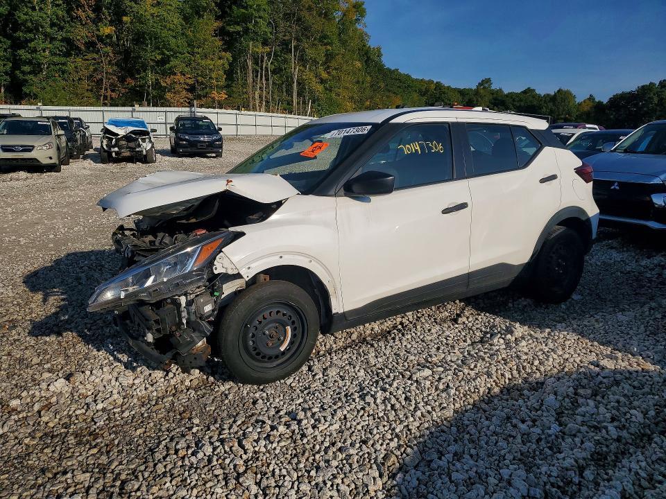 2021 Nissan Kicks S