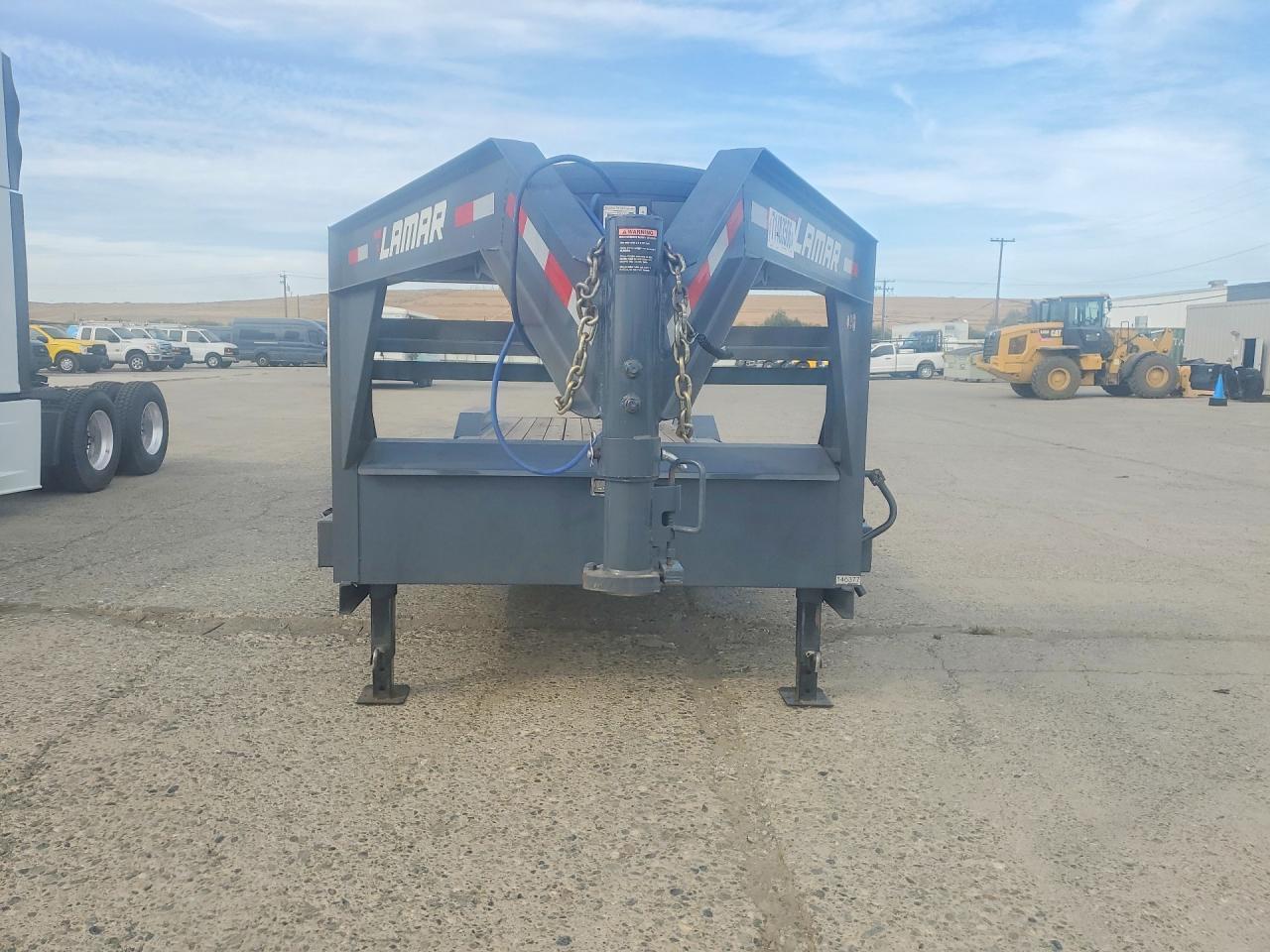2026 Lamar H8023227 Equipment Trailer