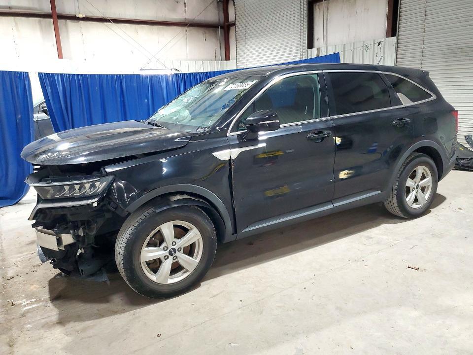 2022 KIA Sorento LX