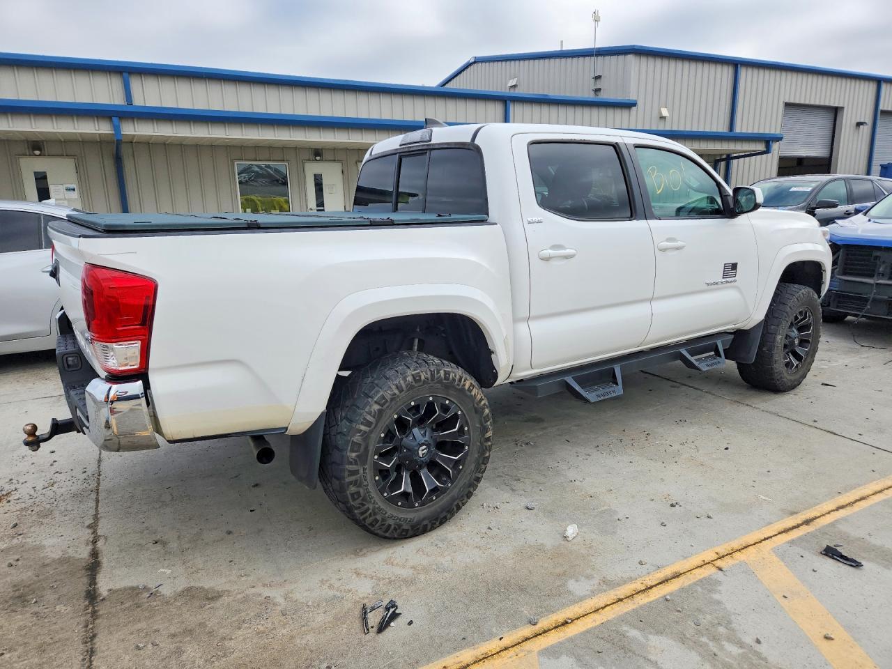 2017 Toyota Tacoma SR5 V6